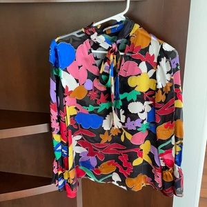 Vibrant Alice and Olivia floral blouse